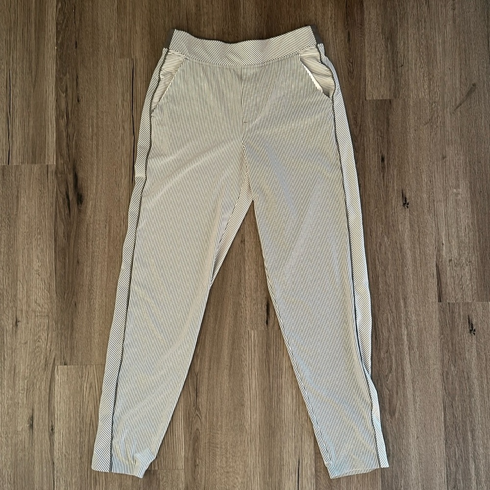Athleta Brooklyn Textured Ankle Pant